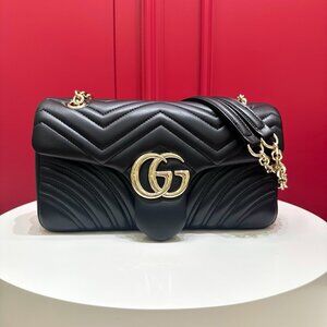 "GUCCI Marmont Crossbody Shoulder Bag   "